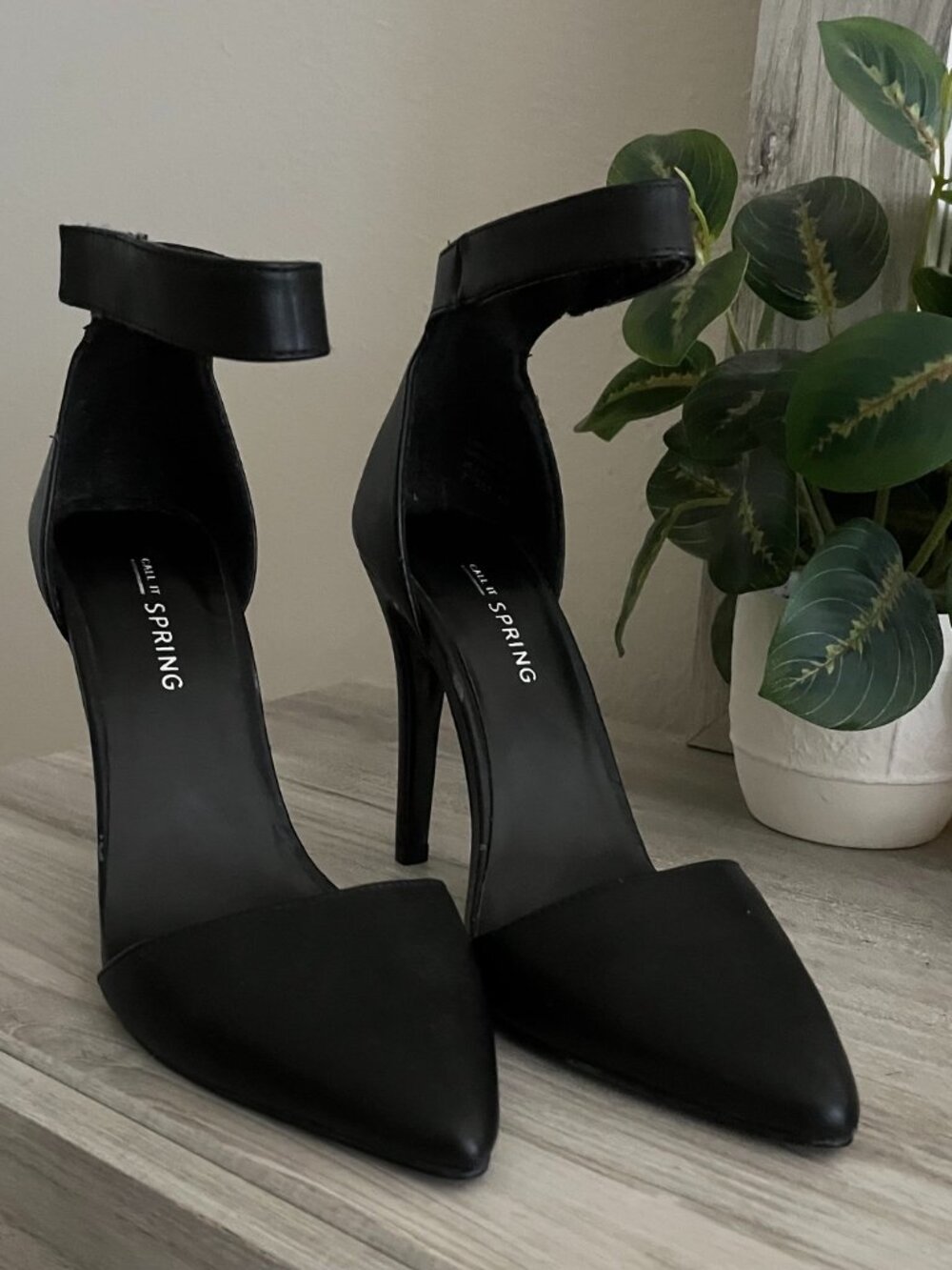 CALL IT SPRING - BLACK HEELS SIZE 7
